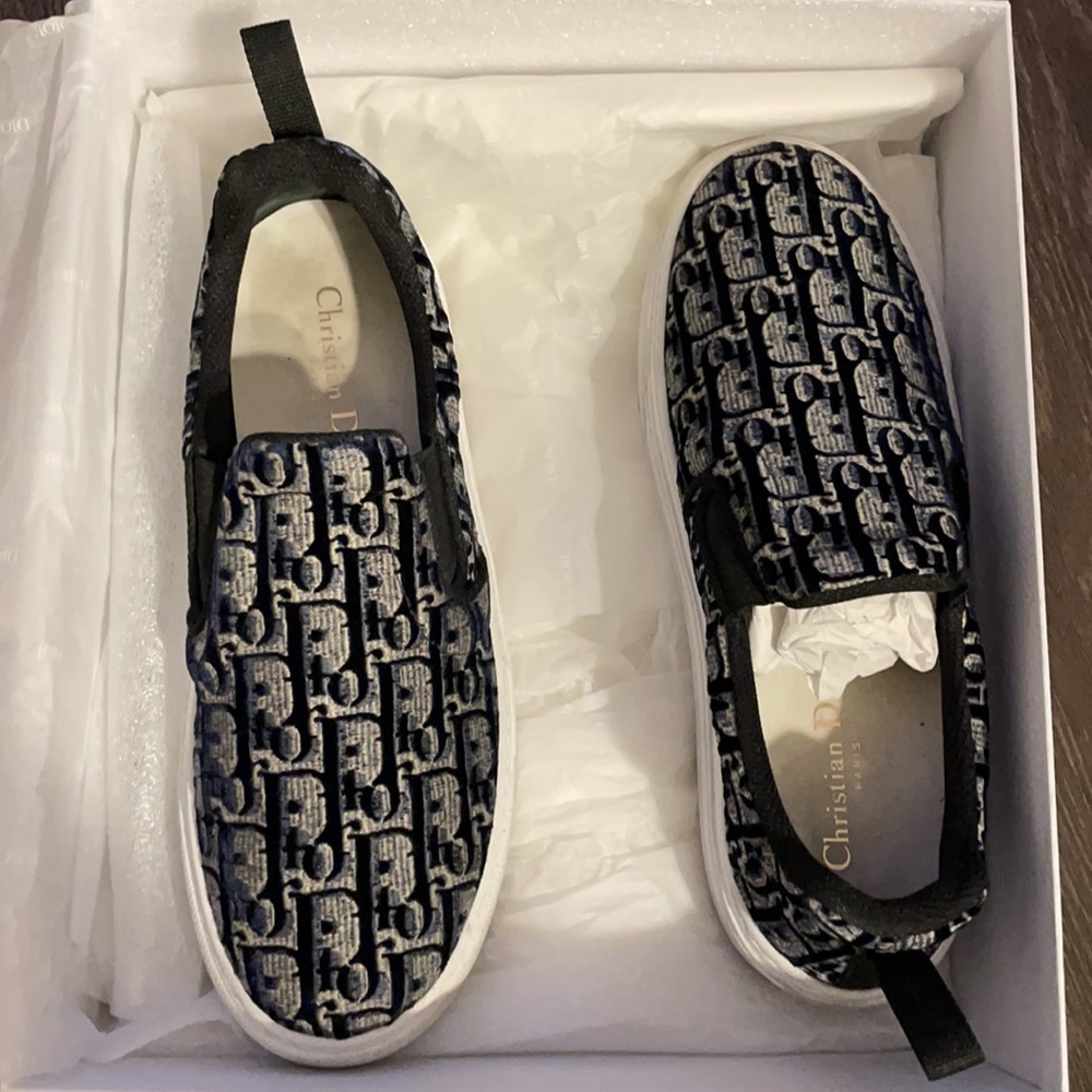 Dior men’s deep blue slip on sneaker - Picture 3 of 3
